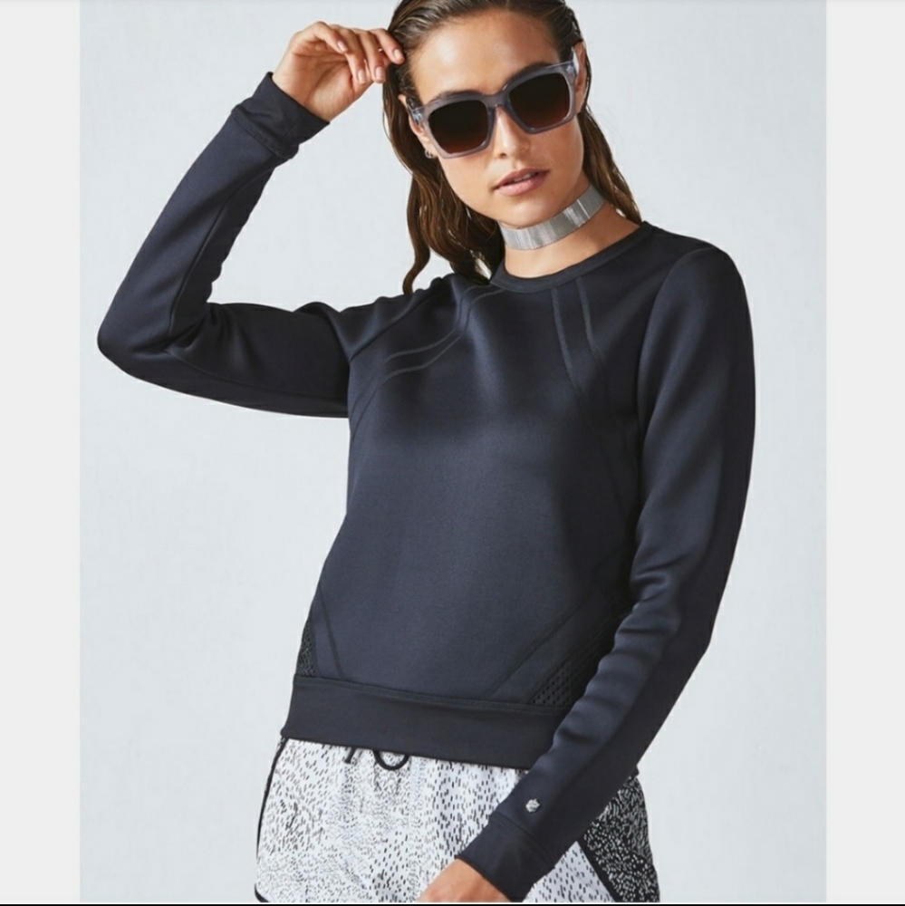6X HOST PICK!!! FABLETICS ~ Rory Long-Sleeve - Picture 3 of 4